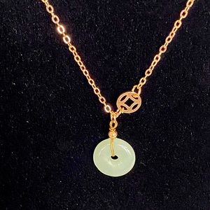 NEW Dainty Round Hetian Jade Pendant Necklace in Gold Tone
